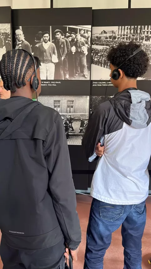 Les élèves face à l'histoire